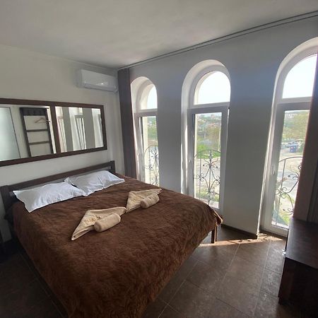Aparthotel Family Люкс Kamianets-Podilskyi Exterior foto